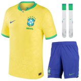 prima maglia Brasile bambino 2023 con calze