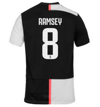 prima maglia Juventus Ramsey 2020