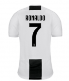 prima maglia Juventus Ronaldo 2019